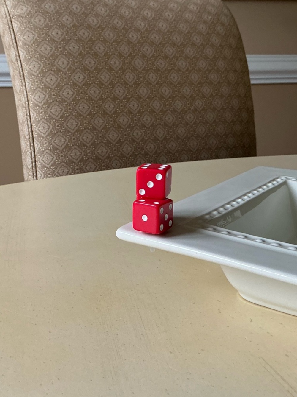 Large Stacked Game Night Dice Platter Decoration -  RED 🎲 - Picture 4 of 5